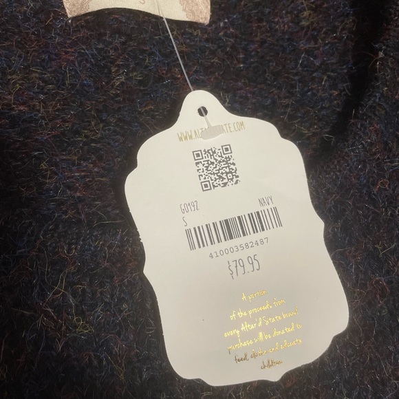 Altar’d State Star Sweater - NWT - Picture 3 of 3